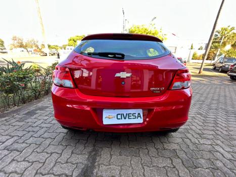 CHEVROLET Onix Hatch 1.0 12V 4P FLEX LT, Foto 4