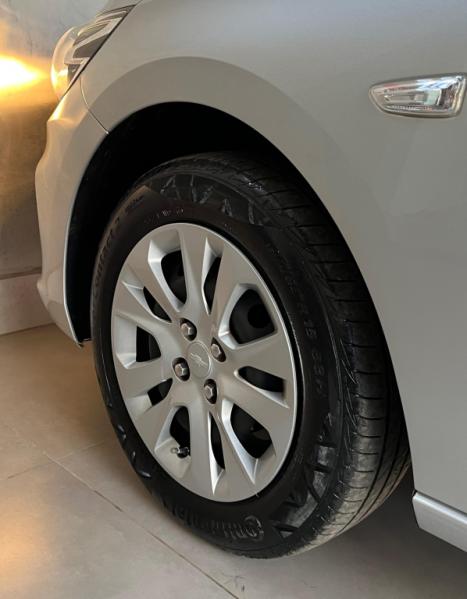 CHEVROLET Onix Hatch 1.0 12V 4P FLEX LT, Foto 10