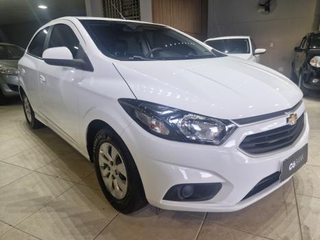 CHEVROLET Onix Hatch 1.0 4P FLEX LT, Foto 2