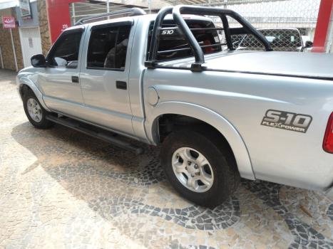 CHEVROLET S10 2.4 FLEX ADVANTAGE CABINE DUPLA, Foto 4