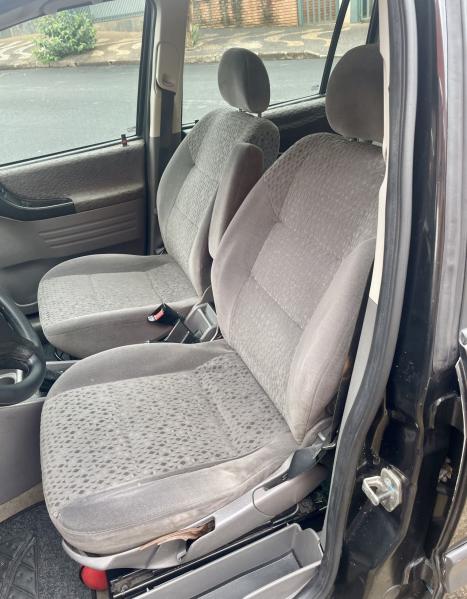 CHEVROLET Zafira 2.0 4P ELEGANCE AUTOMTICO, Foto 8