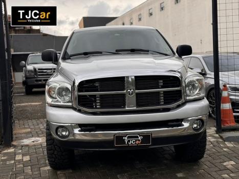 DODGE Ram 5.9 I6 24V 2500 SLT 4X4 CABINE SIMPLES HAVE DUTY TURBO DIESEL AUTOMTICO, Foto 3