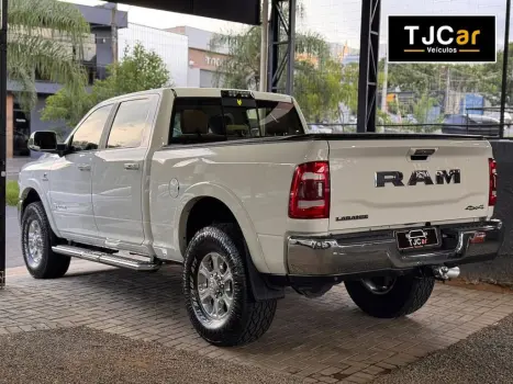 DODGE Ram 6.7 I6 24V 4P 2500 LARAMIE 4X4 TURBODIESEL  AUTOMTICO CABINE DUPLA, Foto 2