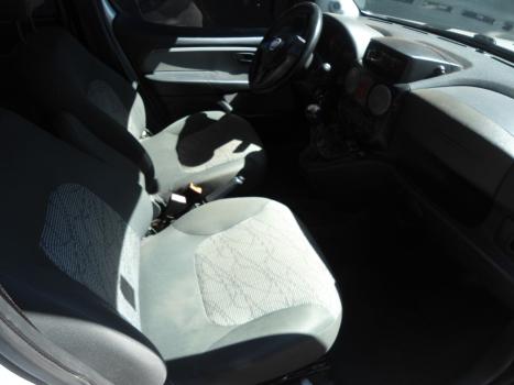 FIAT Doblo 1.8 16V 4P FLEX ESSENCE 7 LUGARES, Foto 6