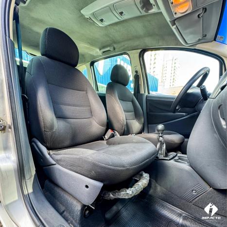 FIAT Idea 1.4 4P ELX FLEX, Foto 10