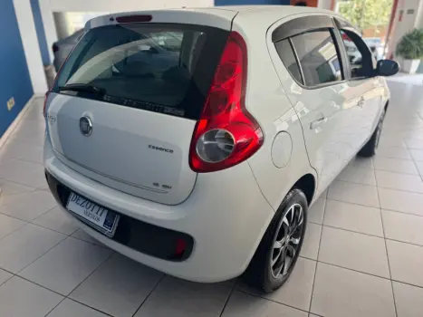 FIAT Palio 1.6 16V 4P FLEX ESSENCE, Foto 2