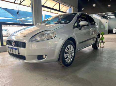 FIAT Punto 1.4 FLEX 4P, Foto 5