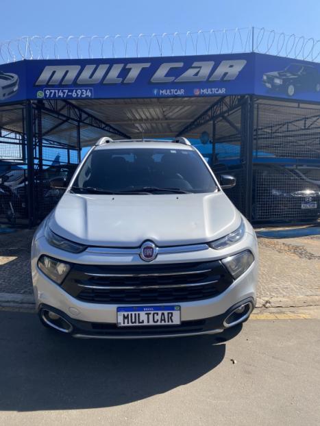 FIAT Toro 2.0 16V 4P VOLCANO 4WD TURBO DIESEL AUTOMTICO, Foto 2