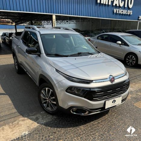 FIAT Toro 2.0 16V 4P VOLCANO 4WD TURBO DIESEL AUTOMTICO, Foto 2