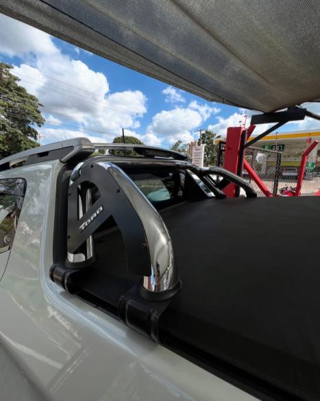 FIAT Toro 2.0 16V 4P VOLCANO 4WD TURBO DIESEL AUTOMTICO, Foto 3