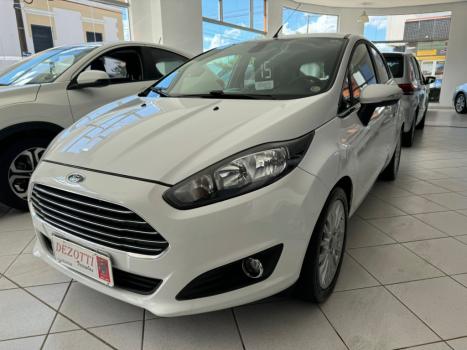 FORD Fiesta Hatch 1.6 16V 4P FLEX TITANIUM POWERSHIFT AUTOMTICO, Foto 3