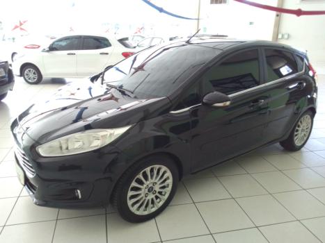 FORD Fiesta Hatch 1.6 16V 4P TITANIUM FLEX, Foto 2