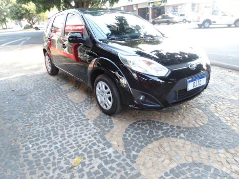 FORD Fiesta Hatch 1.6 4P FLEX, Foto 2