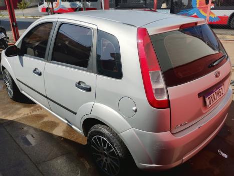 FORD Fiesta Hatch 1.0 4P FLEX, Foto 4