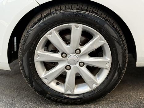 FORD Fiesta Hatch 1.6 16V 4P SE FLEX, Foto 4