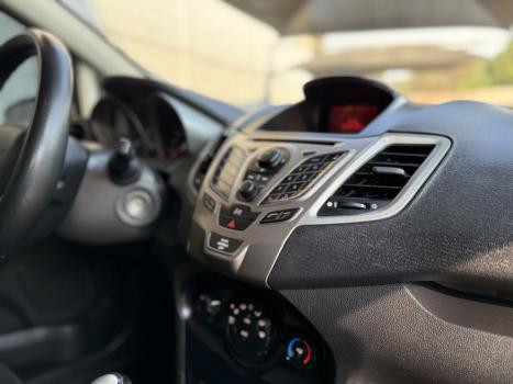FORD Fiesta Hatch 1.6 16V 4P SE FLEX, Foto 16