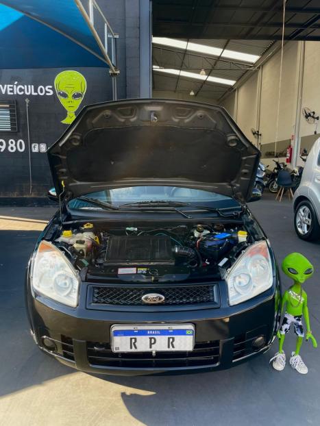 FORD Fiesta Sedan 1.6 4P FLEX, Foto 2