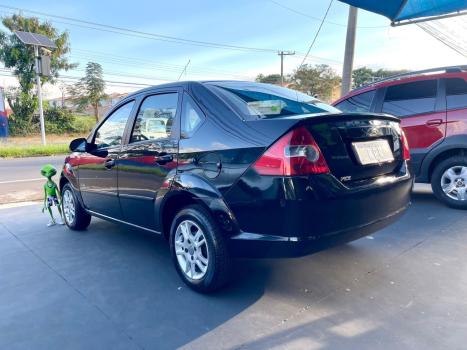 FORD Fiesta Sedan 1.6 4P FLEX, Foto 4