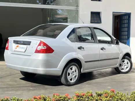 FORD Fiesta Sedan 1.6 4P FLEX, Foto 4