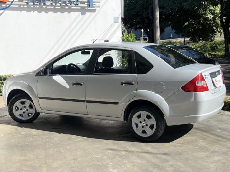 FORD Fiesta Sedan 1.6 4P FLEX, Foto 5