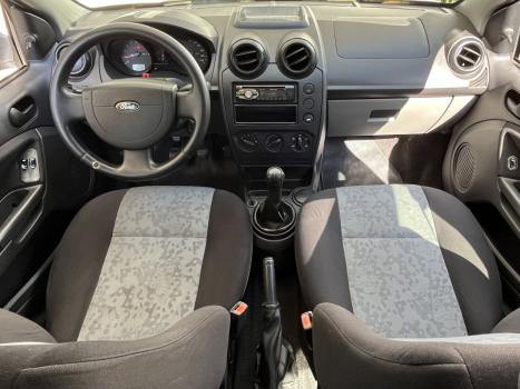 FORD Fiesta Sedan 1.6 4P FLEX, Foto 8