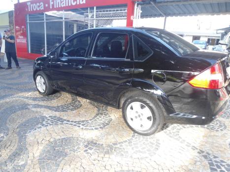 FORD Fiesta Sedan 1.6 4P FLEX, Foto 4