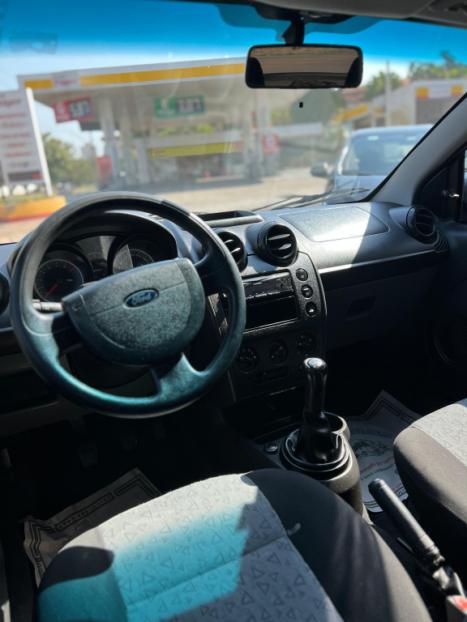 FORD Fiesta Sedan 1.6 4P CLASS FLEX, Foto 2