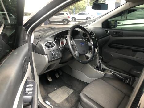 FORD Focus Hatch 1.6 16V 4P SE FLEX, Foto 6