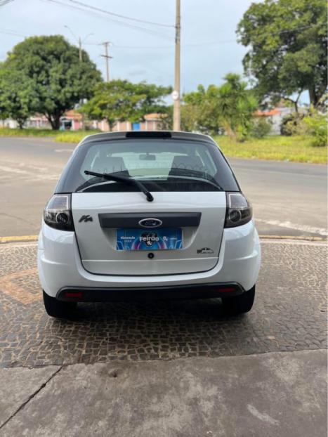 FORD Ka Hatch 1.0 FLEX, Foto 2