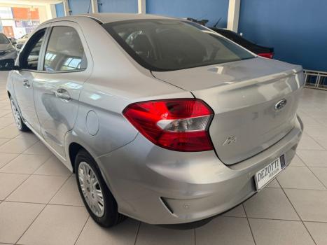 FORD Ka + Sedan 1.5 12V 4P TI-VCT SE PLUS FLEX AUTOMTICO, Foto 2