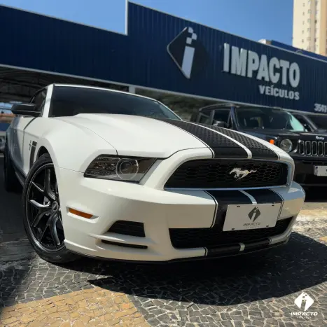 FORD Mustang 3.7 V6 24V COUP AUTOMTICO, Foto 4