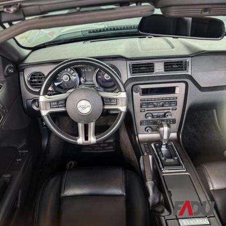 FORD Mustang 3.8 V6 CONVERSVEL, Foto 6