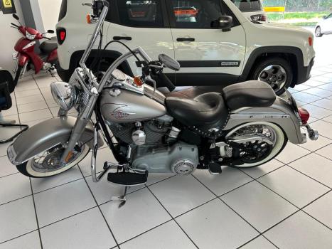 HARLEY DAVIDSON Softail DeLuxe 1600, Foto 3