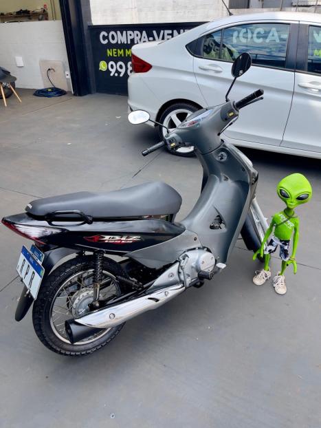 HONDA Biz 125 ES, Foto 2