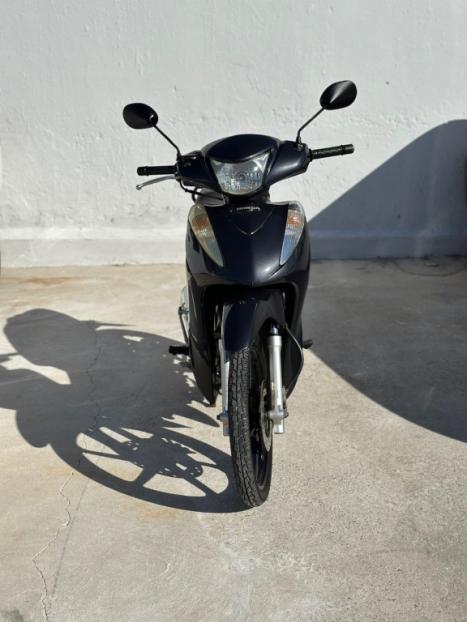 HONDA Biz 125 EX, Foto 7
