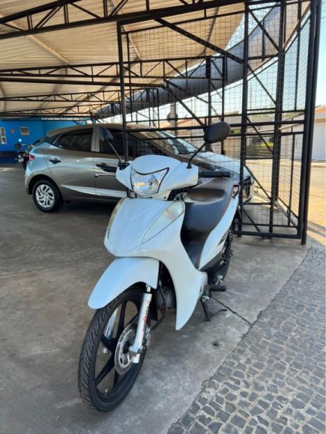 HONDA Biz 125 EX, Foto 3