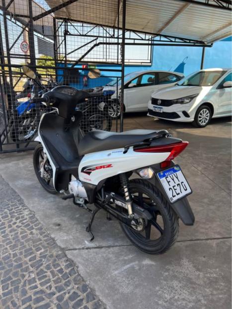 HONDA Biz 125 EX, Foto 4