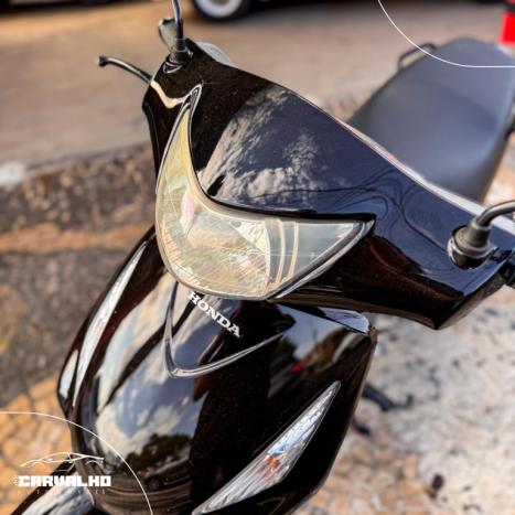 HONDA Biz 125 EX, Foto 2