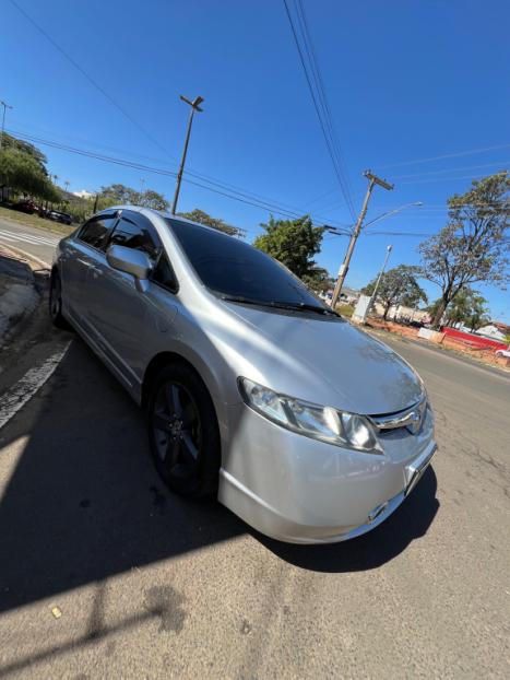 HONDA Civic 1.8 16V 4P FLEX LXS AUTOMTICO, Foto 6