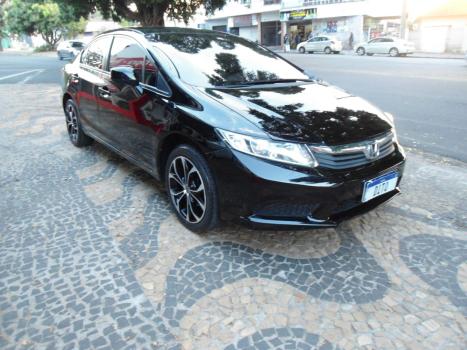 HONDA Civic 1.8 16V 4P FLEX LXS AUTOMTICO, Foto 2