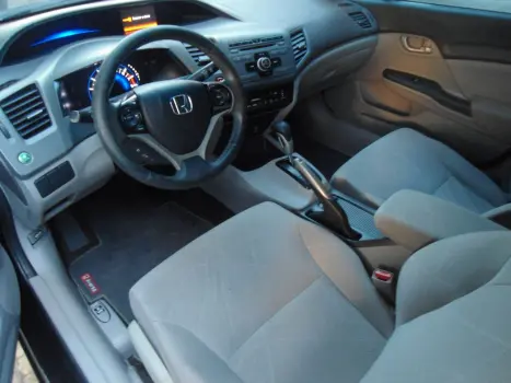 HONDA Civic 1.8 16V 4P FLEX LXS AUTOMTICO, Foto 5