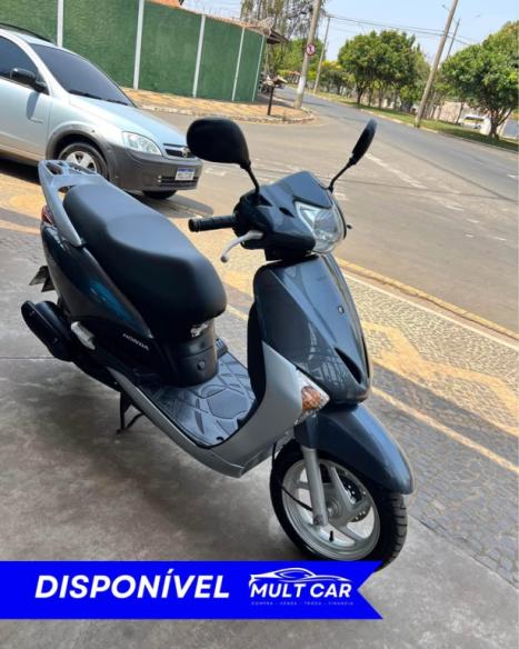 HONDA Lead 110 , Foto 2
