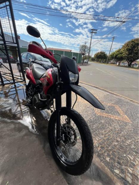 HONDA NXR Bros 150 KS, Foto 2