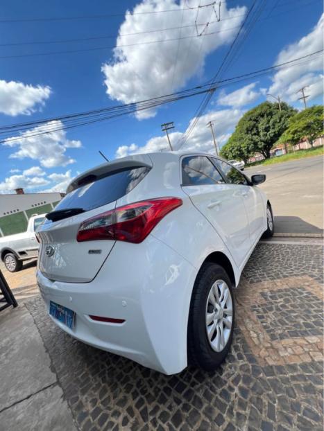 HYUNDAI HB 20 Hatch 1.0 12V 4P FLEX COMFORT, Foto 3