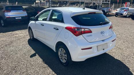 HYUNDAI HB 20 Hatch 1.0 12V 4P FLEX COMFORT, Foto 4