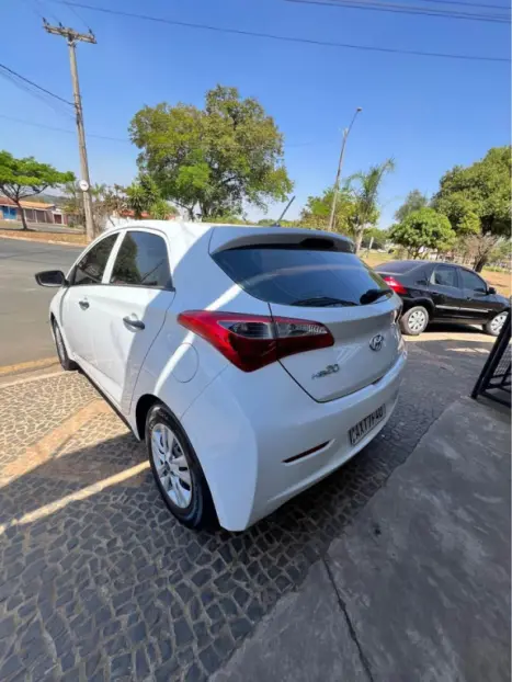 HYUNDAI HB 20 Hatch 1.0 12V 4P FLEX COMFORT, Foto 6