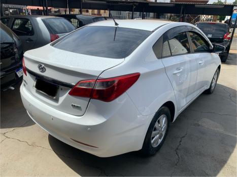 HYUNDAI HB 20 Sedan 1.0 12V 4P FLEX COMFORT STYLE, Foto 4