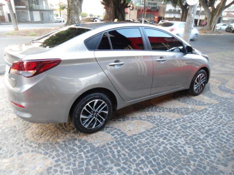 HYUNDAI HB 20 Sedan 1.6 16V 4P FLEX COMFORT AUTOMTICO, Foto 3