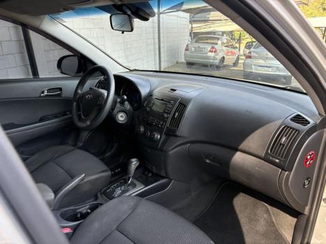 HYUNDAI I30 2.0 16V 4P, Foto 15