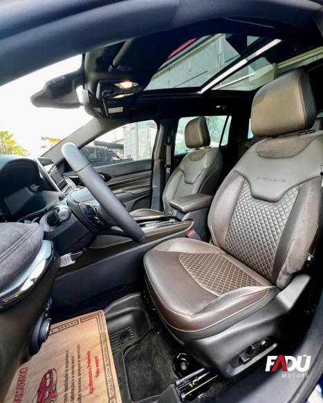 JEEP Commander 2.0 16V 4P TD380 OVERLAND TURBO DIESEL AUTOMTICO, Foto 11